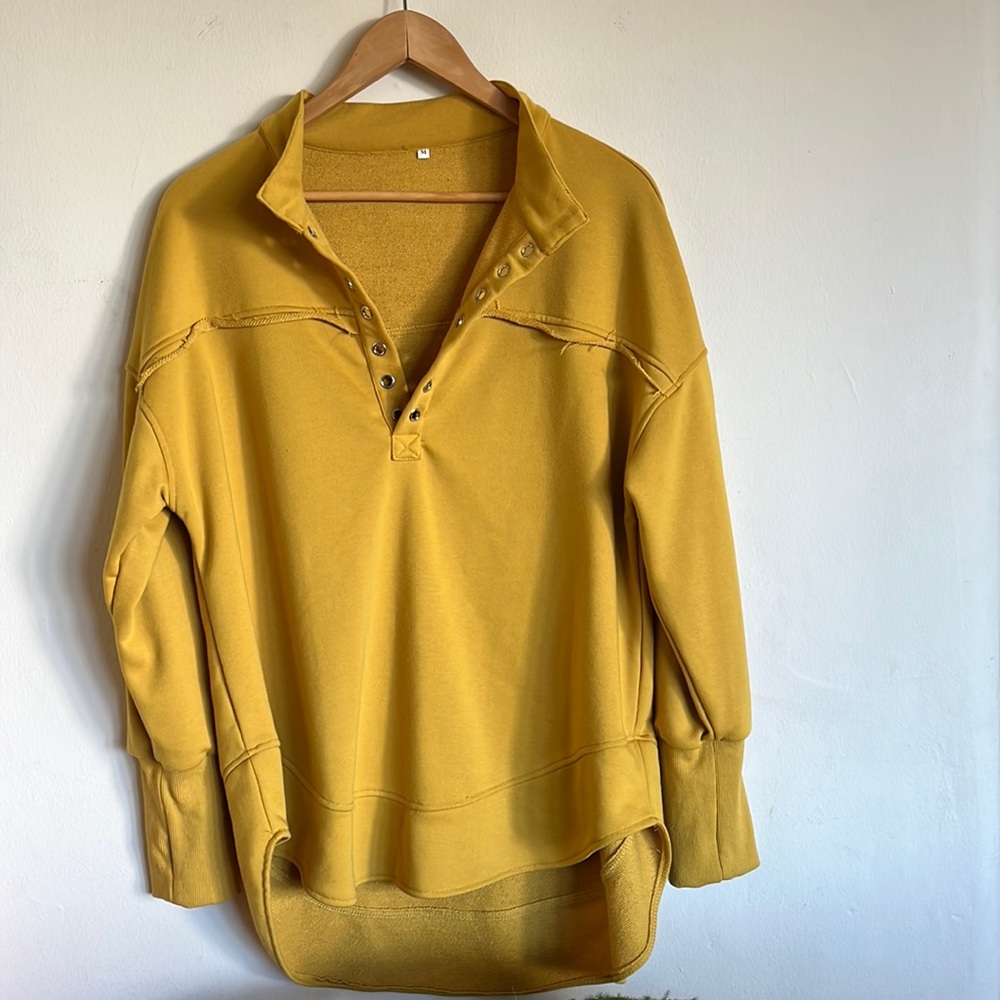 Golden sweatshirt